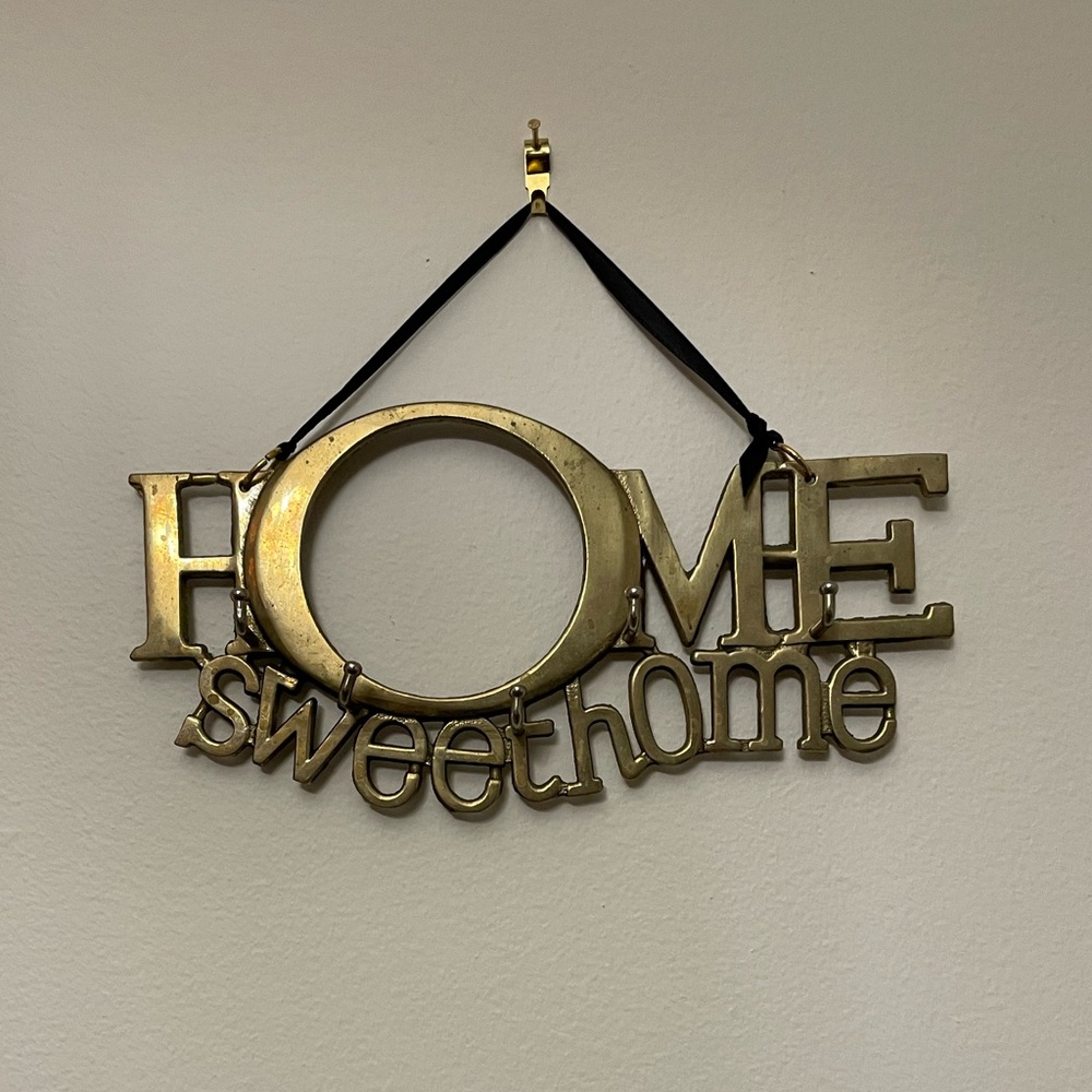 Brass “home sweet home” keyholder
